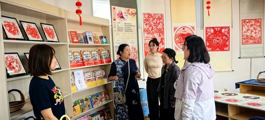 翰墨頌清風(fēng) 丹青繪初心——多部門聯(lián)動(dòng)開(kāi)展“同心向黨‘廉’動(dòng)七一”文藝創(chuàng)作主題活動(dòng)